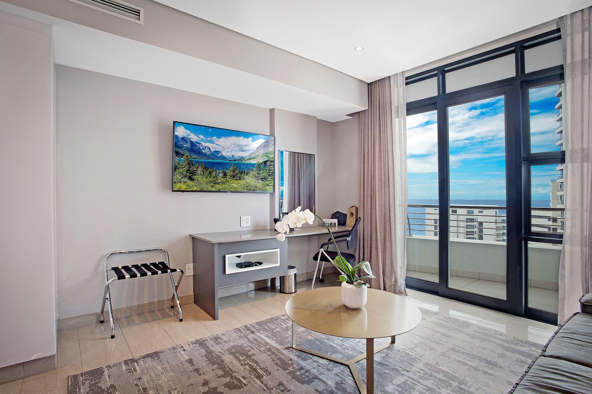 The Capital Pearls Hotel Durban Extérieur photo A living room at the Hilton San Diego Bayfront